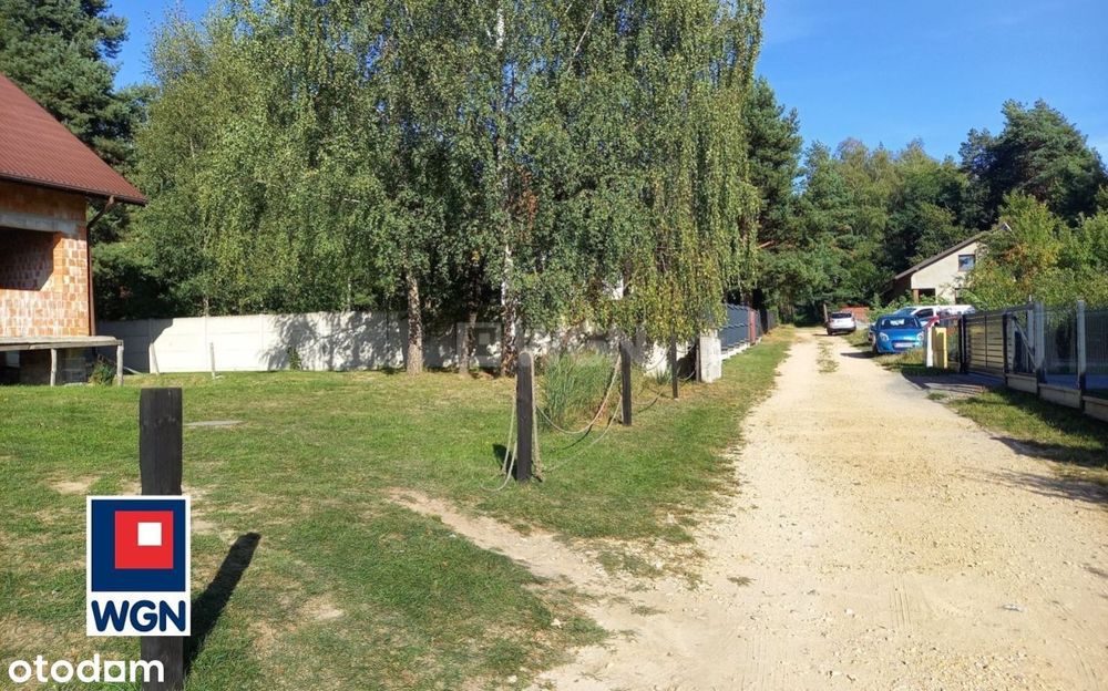 Bliźniak do wykończenia w cichej okolicy