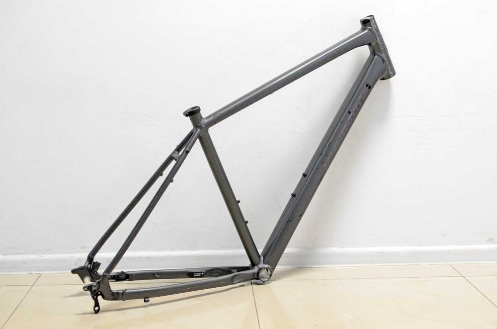 Рама Diamant Elan Grand Deluxe