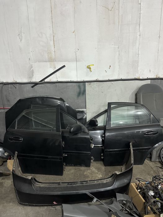 Двері для Chevrolet Lacetti чорний колір