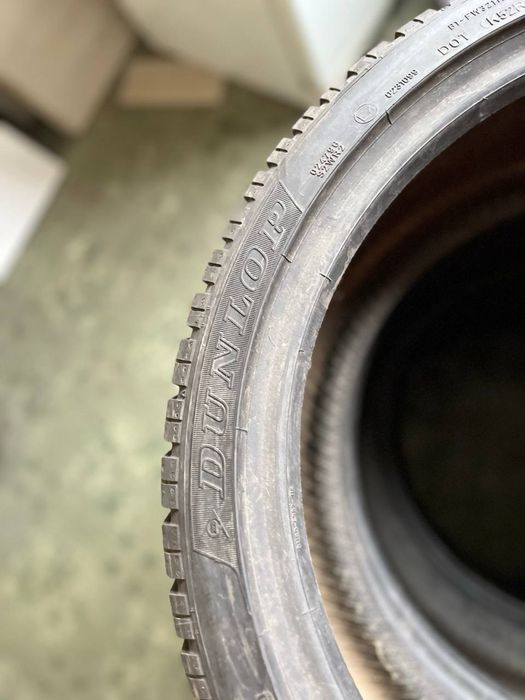 Резина 235/40R18  Dunlop Winter Sport 3D MO пара зима Z18-268