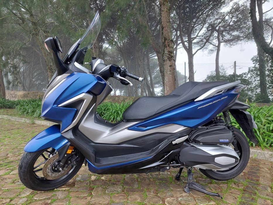 Honda forza  350