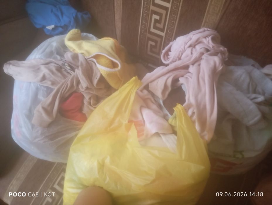 Одяг на дівчинку 74