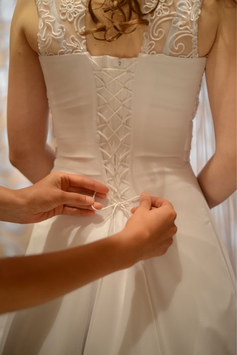 Весільна сукня плаття б/в СУПЕРЦІНА Розмір XS-S