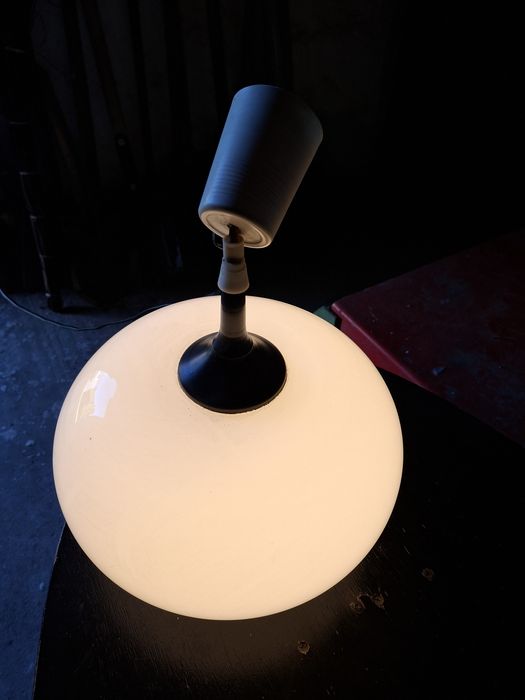 Lampa kuchenna .