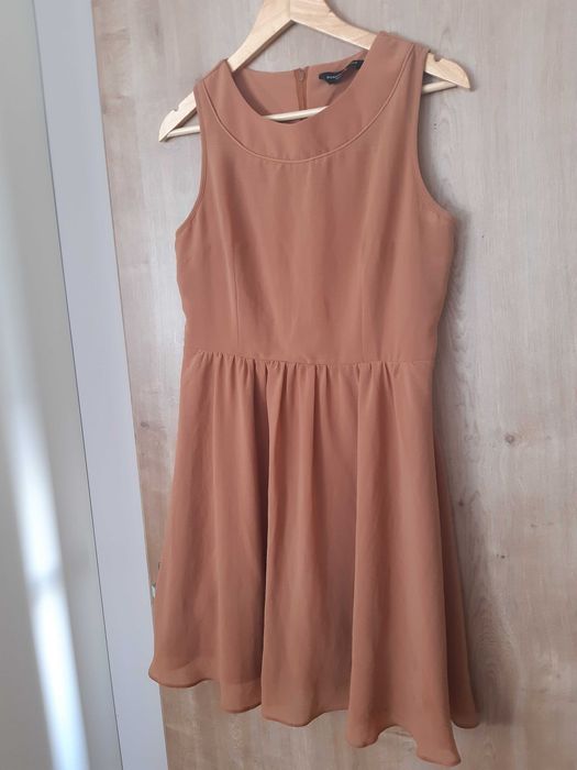 Sukienka uniwersalna Dorothy Perkins