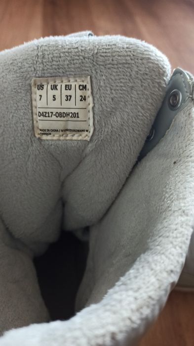 Kozaki damskie 4F, rozmiar 37