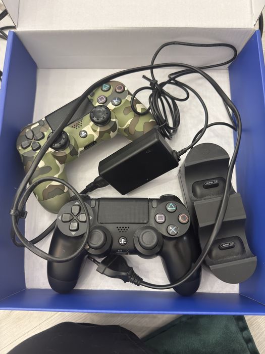 Konsola Sony PlayStation 4 Pro (PS4 Pro) + 2 Pady + Stacja Dokująca | Super Zestaw!