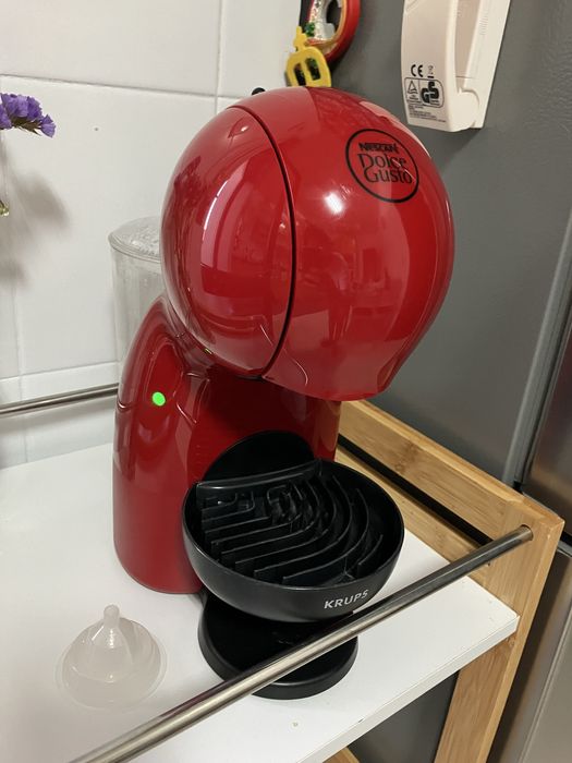 Maquina de café Dolce Gusto otimo estado