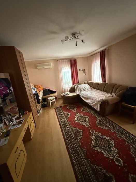 Продам  частину будинку в місті Суми  до центру 10 хв .