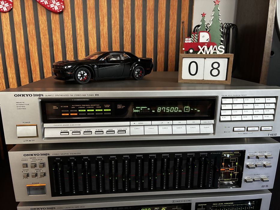 Tuner Onkyo Integra T-4650