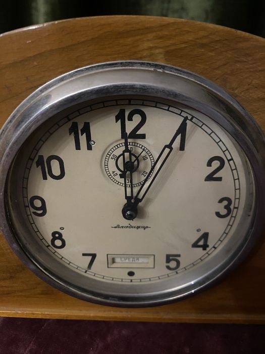 Настольные часы 1950- х. г.