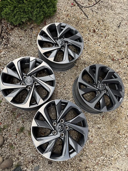 Alufelgi toyota auris et 50 17x7J 17” oryginal prosye