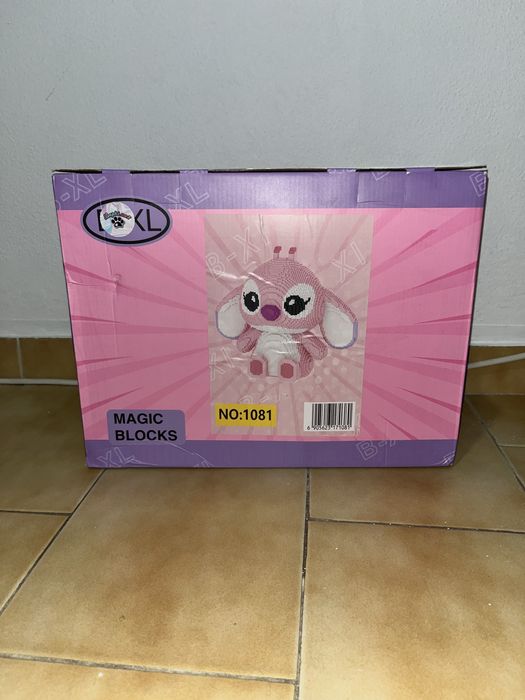 Lego Stitch Rosa XL – Magic Blocks Novo.