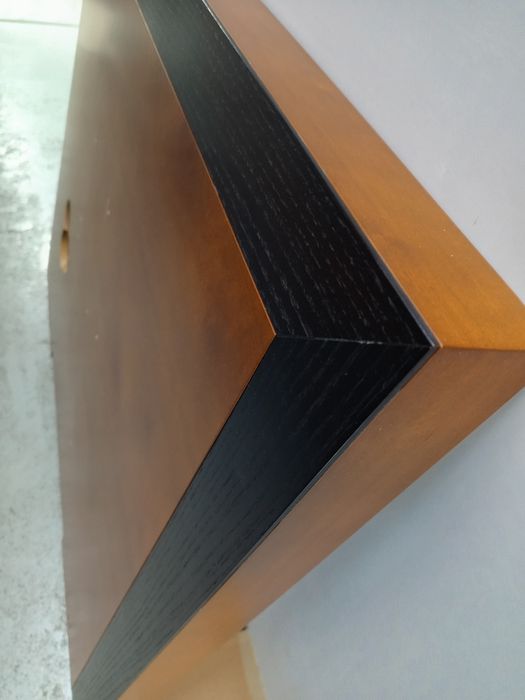 Painel de parede para LCD com apoio para box