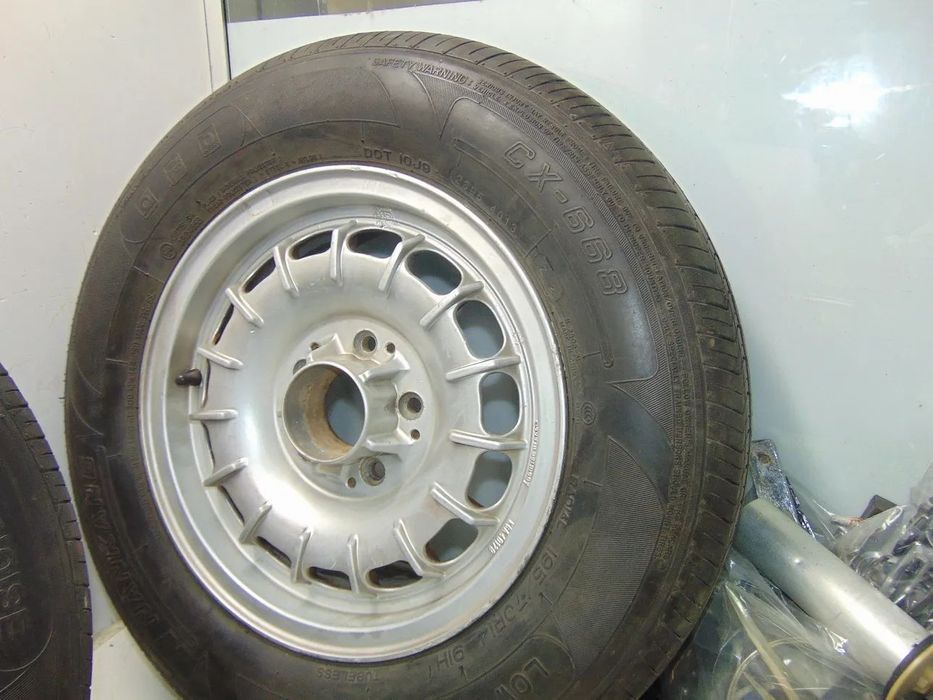 Mercedes W123/114/115 jantes especiais " usado em bom estado