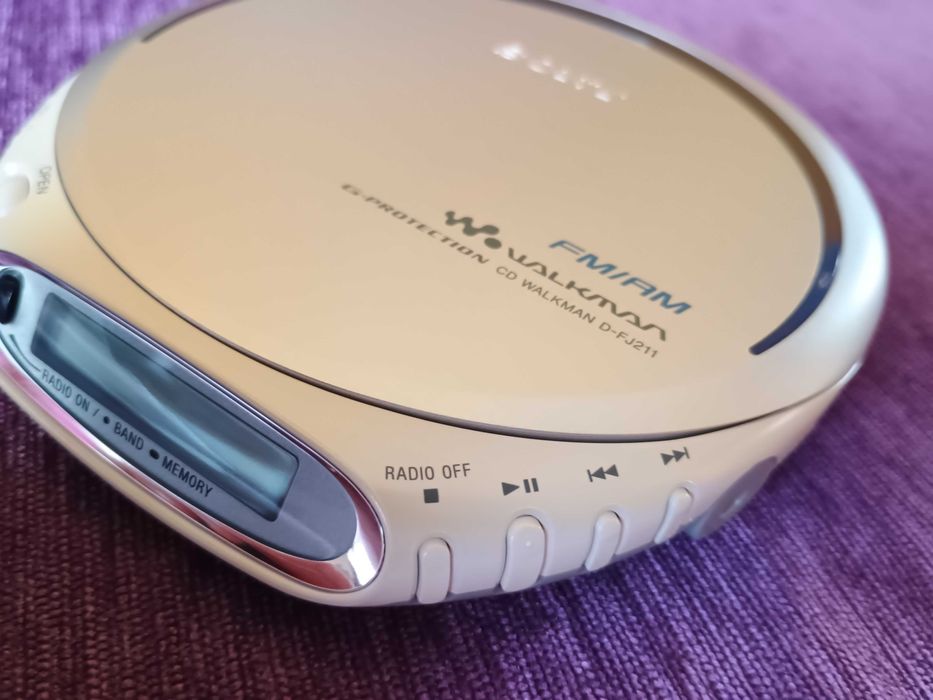 CD Walkman Sony D-FJ211