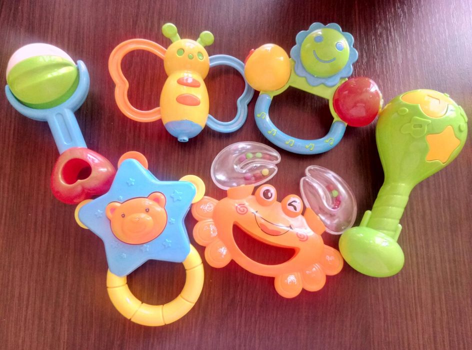 Погремушечки для маленьких