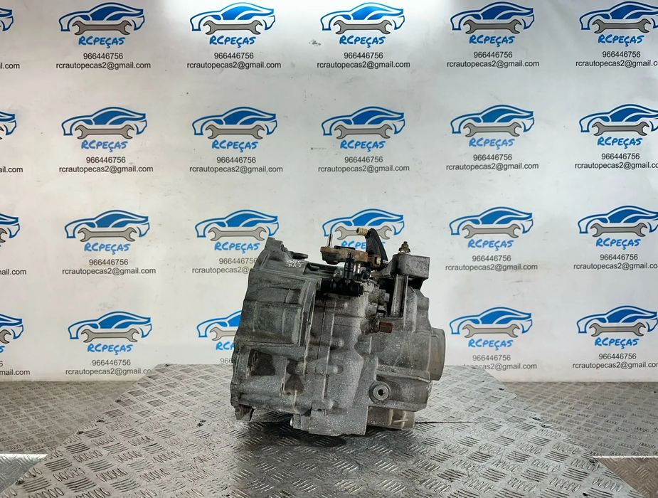 Caixa 6 Velocidades Manual LHD VW Volkswagen Audi Seat Skoda 2.0 TDi