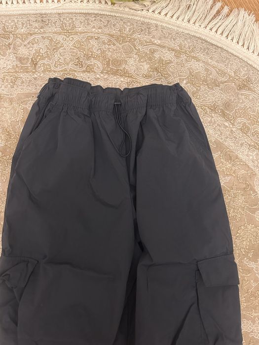 штани карго New Balance Nylon Cargo Pants (Оригінал)