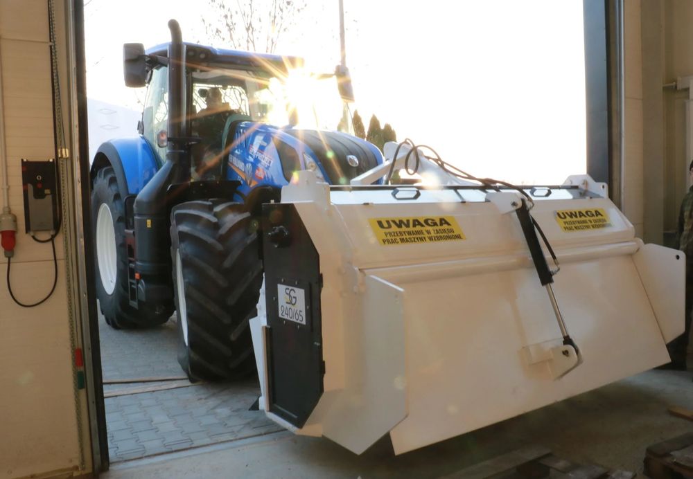 Tech-Project STABILIZATOR GRUNTU SG 240-55  STABILIZATOR GRUNTU frezarka, gruntofrez SG 240-55