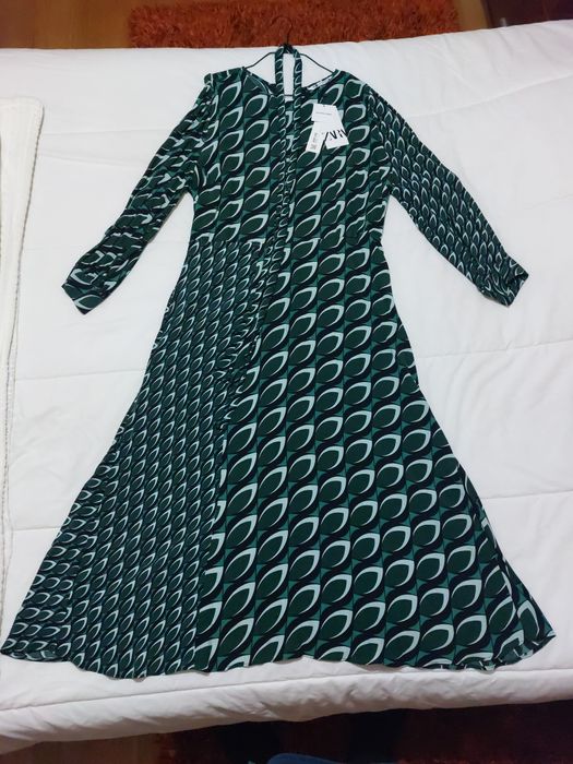 Vestido Zara verde XXL novo com etiqueta