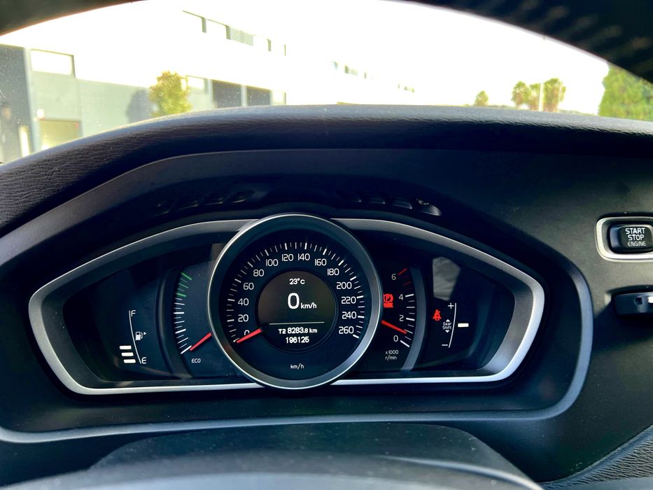 Volvo V40 120cv 2017