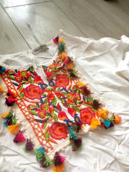 Bogato zdobiona bluzka folk vintage hippie