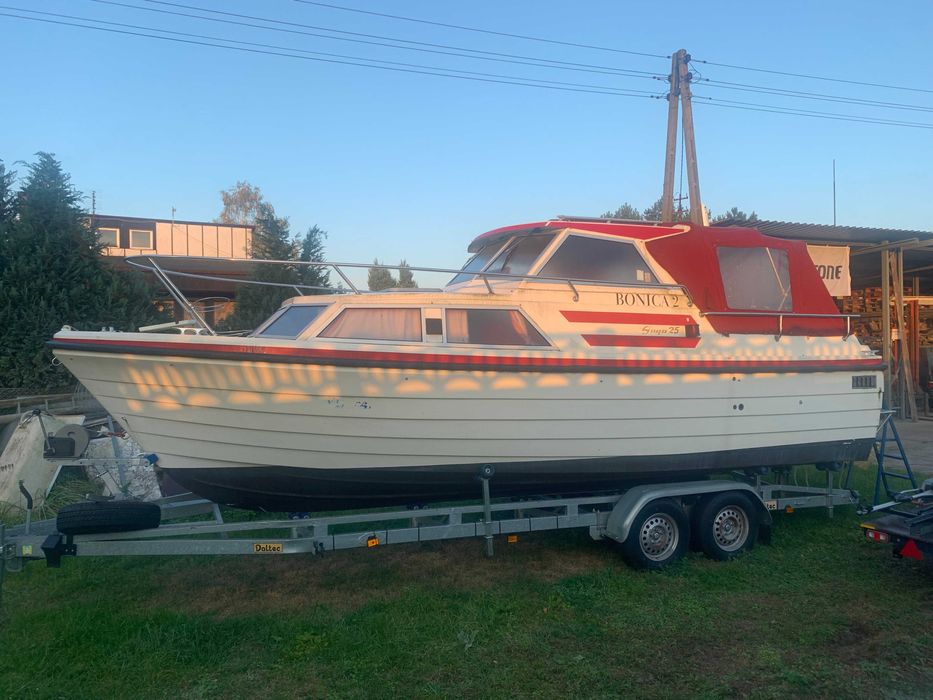 Łódz kabinowa Saga 25 Diesel