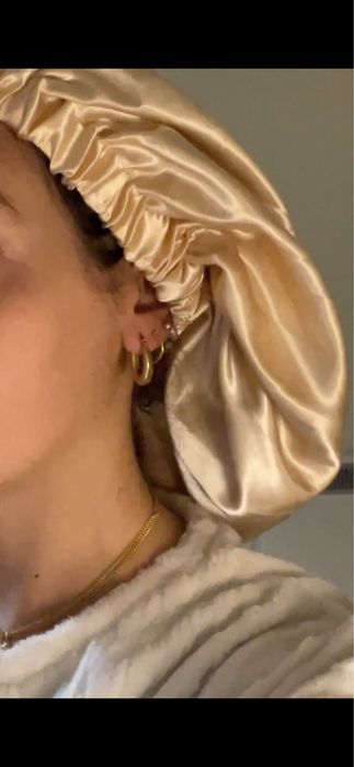 Toucas e fronhas de cetim