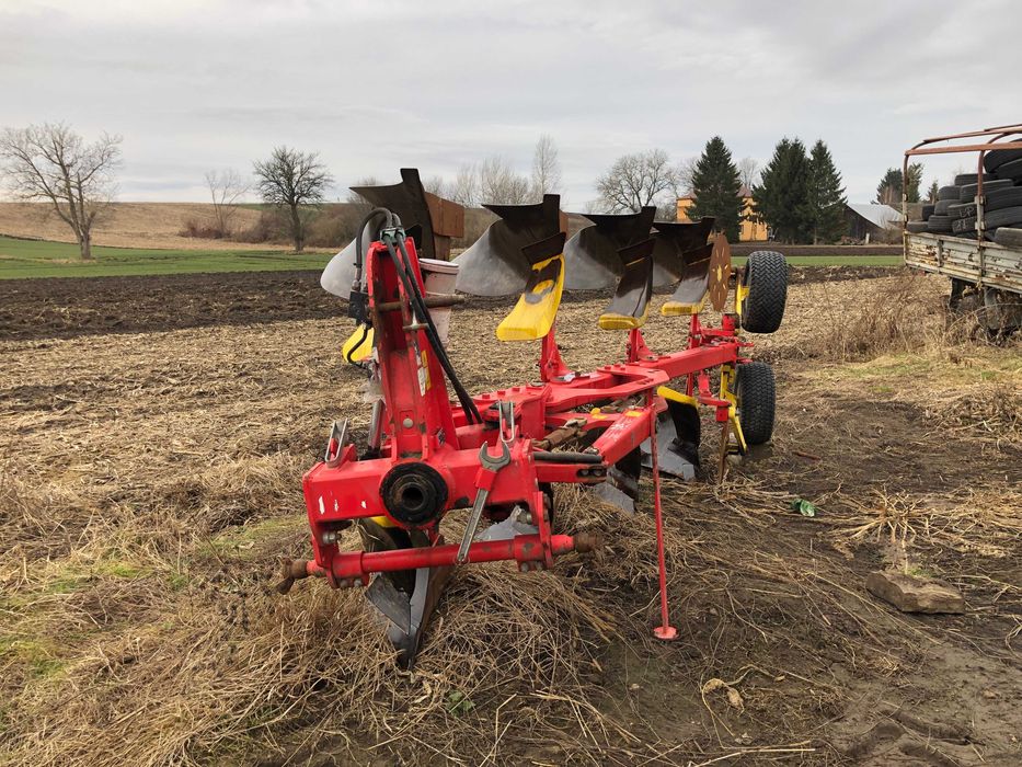Pług obrotowy Pottinger 35S 4 skibowy