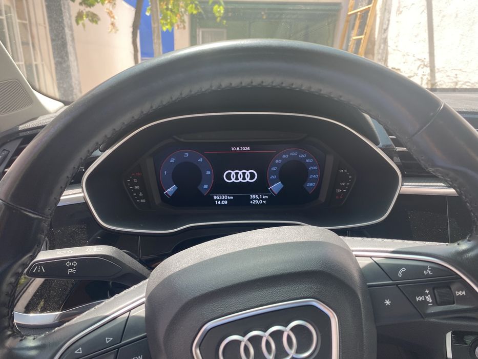 Vendo audi Q3 35 TDI  Sline
