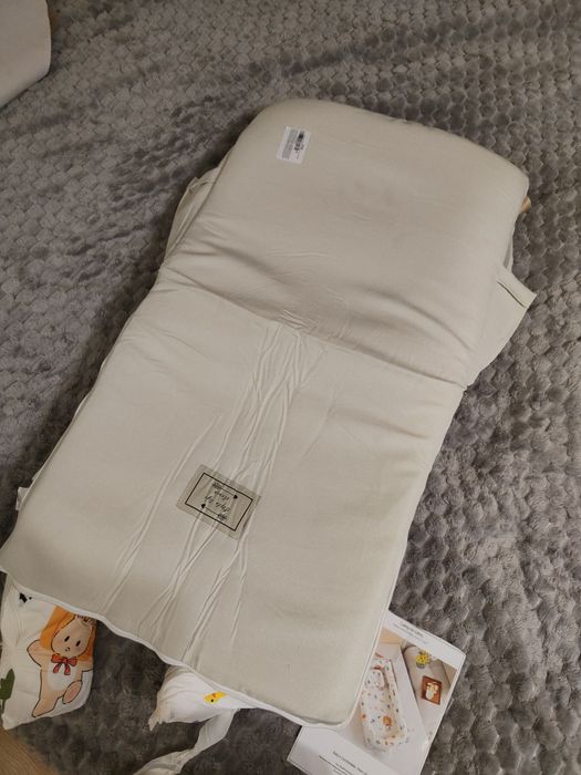 Різні кольори Ліжко кокон для немовлят портативне