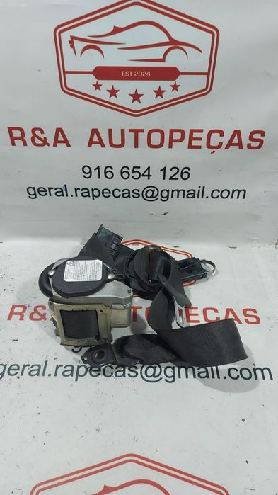 Cinto de Segurança Com Pré Tensor Frente Direito Mercedes Class C