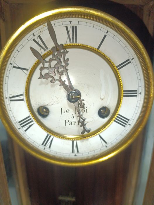 Антикварний Настінний Годинник "Le Roi à Paris" з Маятником та Ключем