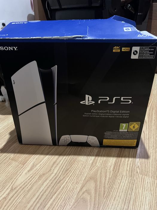 Ps5 slim nova com pouco uso e acessorios