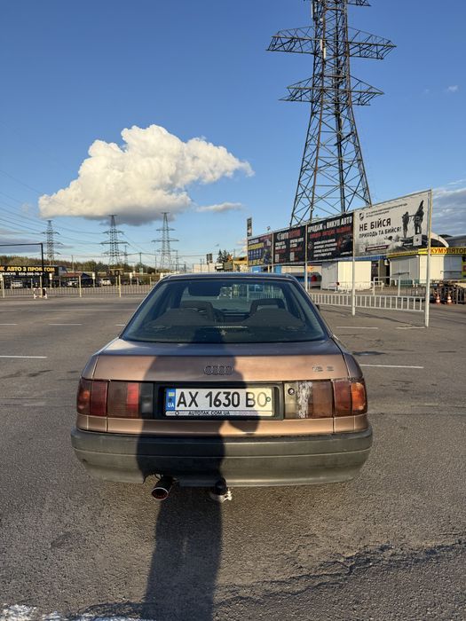 Продам Audi 80b3 в хорошем состоянии