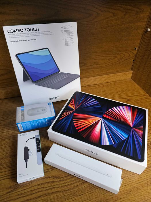 iPad Pro 12.9 M2 1TB + Apple Pencil
2gen + Klawiatura + Etui.