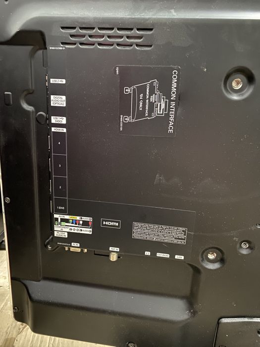 Телевізор Samsung UE32D5707RK