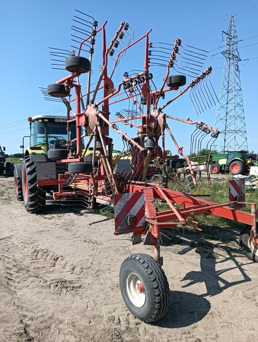 Zgrabiarka dwu karuzelowa KUHN GA 7301