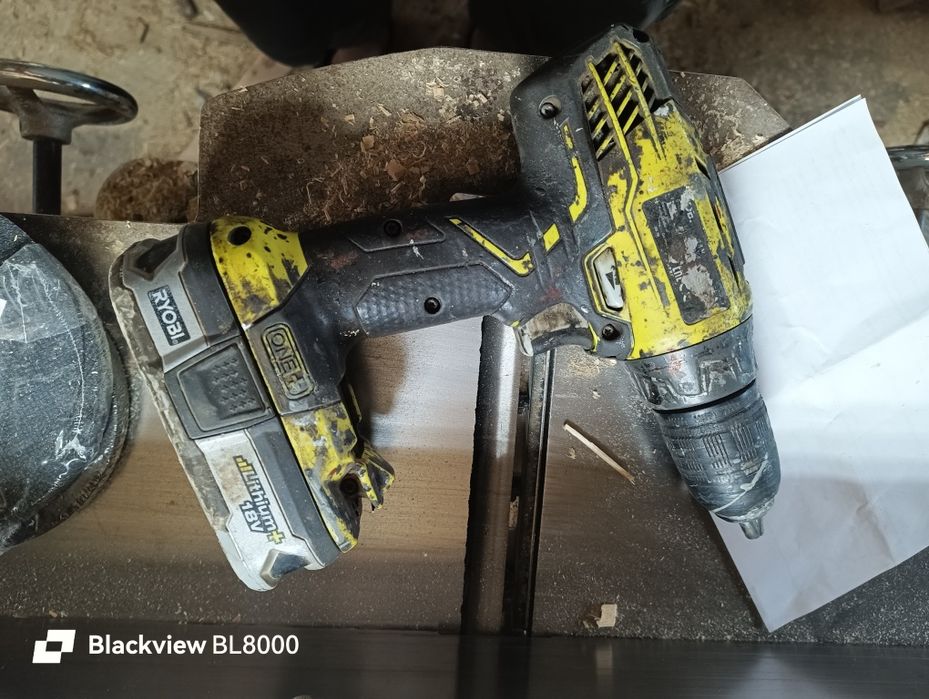Шуруповерт Ryobi one+ 18v