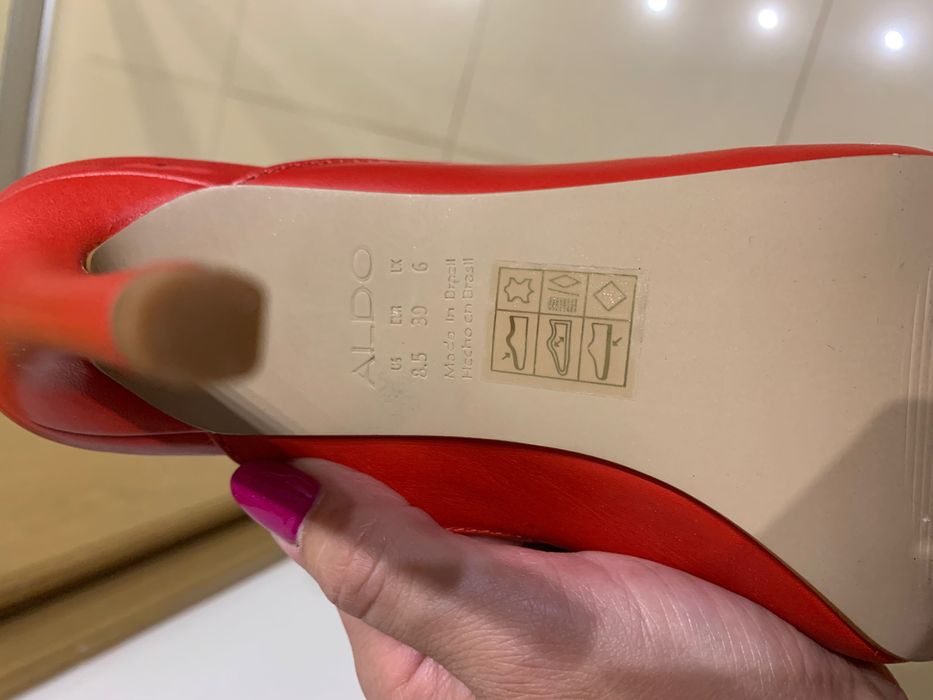 Borki Aldo skóra czerwone 39