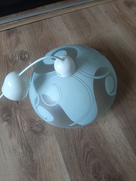 Sprzedam lampe szklaną