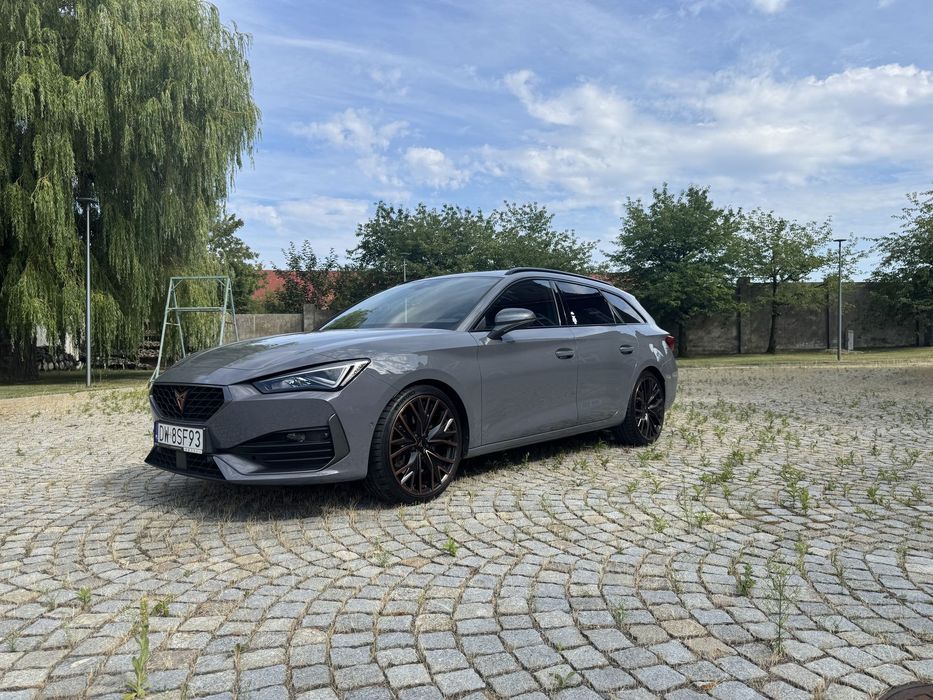 Cupra Leon Sportstourer Cupra Leon Sportstourer 4x4 310km - salon PL, stan idealny
