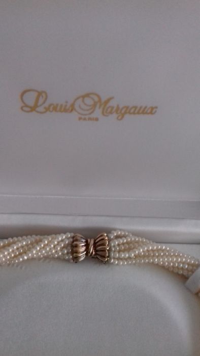 Colar Pérolas com fecho em Prata