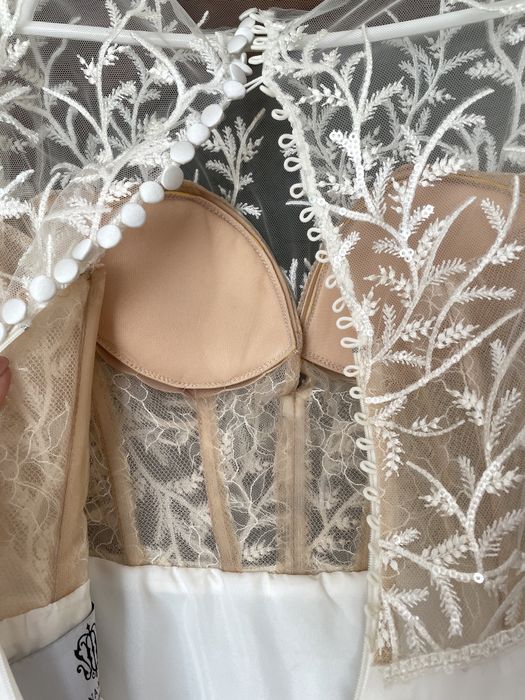 Весільна сукня від Dreamdress