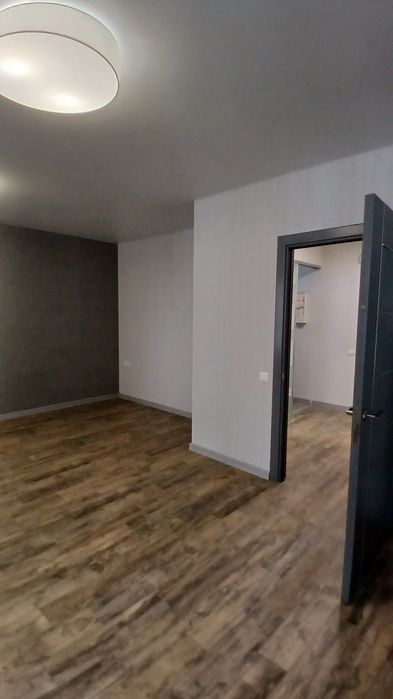 Продам 1 квартиру с ремонтом ЖК Мира -1  Гер Харькова Масельского .L