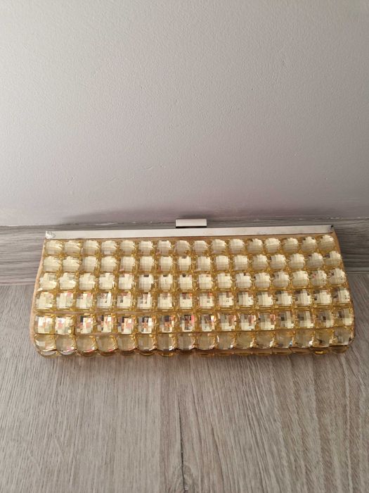 Złota zdobiona kopertówka