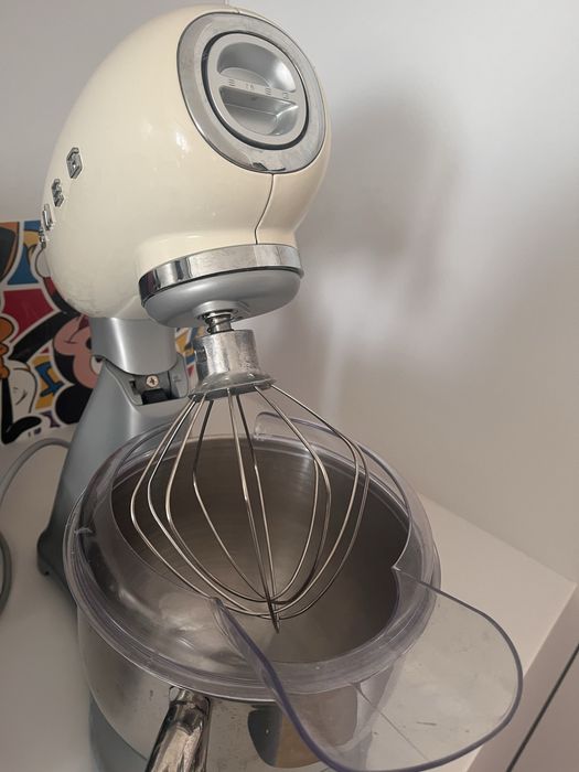 Batedeira smeg com garantia