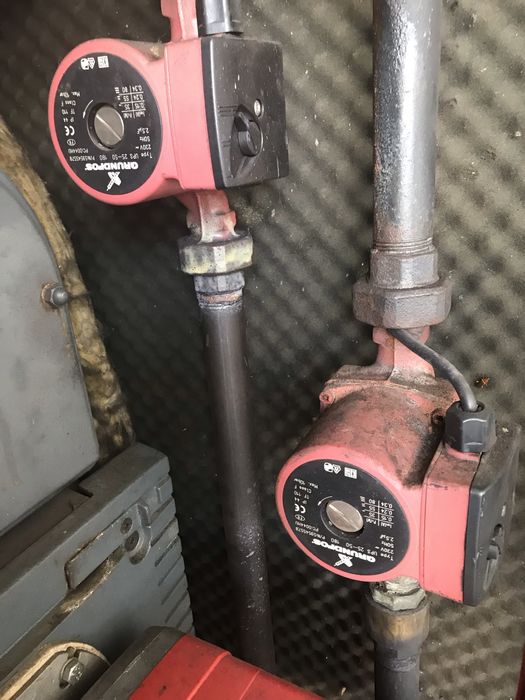 Sistema Aquecimento Central Completo (Já Desmontado): Caldeira + Deposito de Gasoleo + 2 Bombas Circuladora + Chaminé Inox