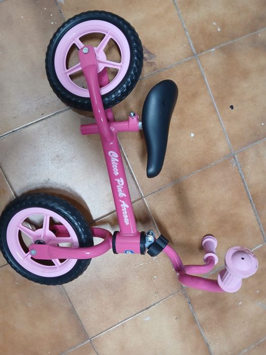 Bicicleta de equilíbrio da chicco